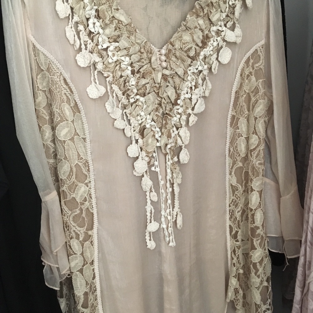 Simply couture . Tunic